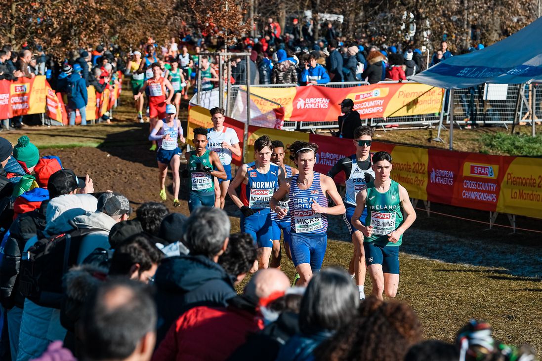 U23 Men's Race - Charles Hicks celebrates throughout the home-stretch in Piemonte
